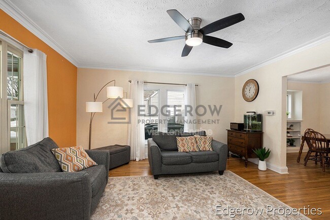 Photo - 1640 Wendler Ave SW