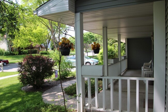 Photo - 7618 Westchester Dr