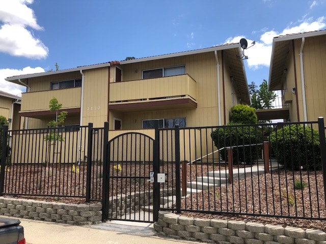 Photo - 2170 Fremont St Unidad 1