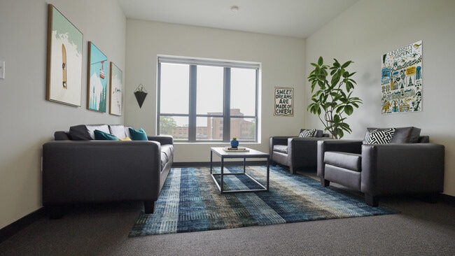 Redstone Lofts; Student Housing
