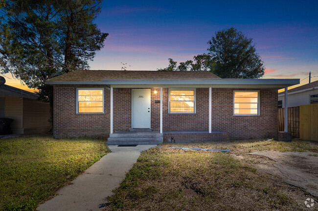 Building Photo - 2901 26th St N Rental