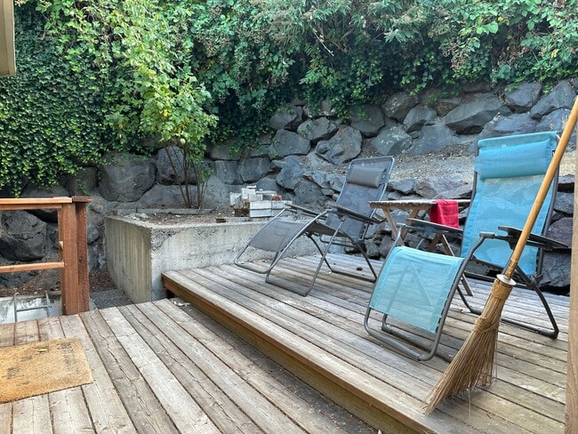 5806 3rd Ave NW Unit 5808