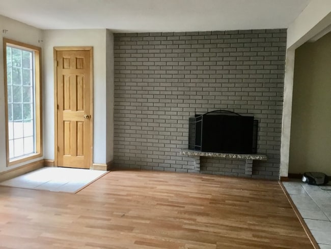 Photo - 9772 Penn Ave S