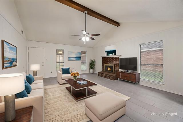 Photo - 1504 Evans Dr