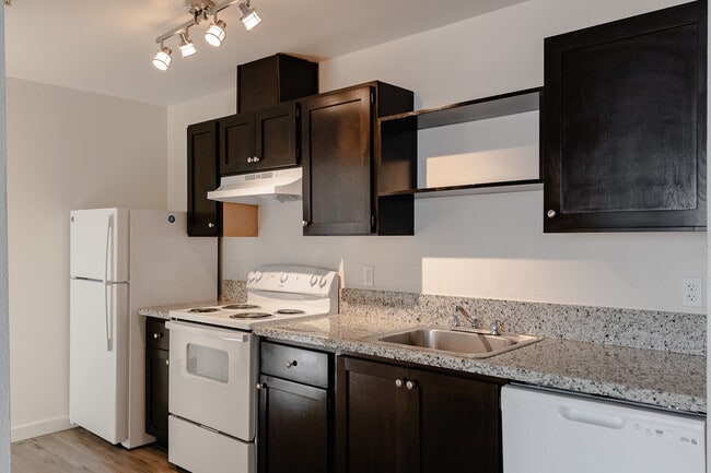 APARTAMENTOS EN D STREET - PORTLAND, OR