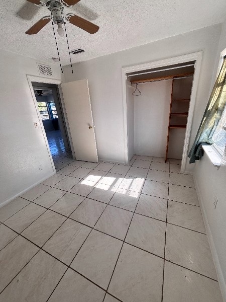 Photo - 1541 Newark St S