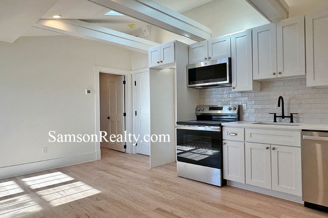 Photo - 31 Hope St Unit 502