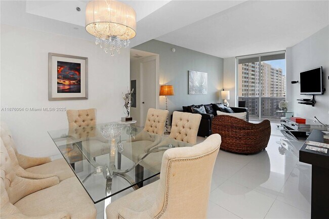 Photo - 16001 Collins Ave Unidad 705