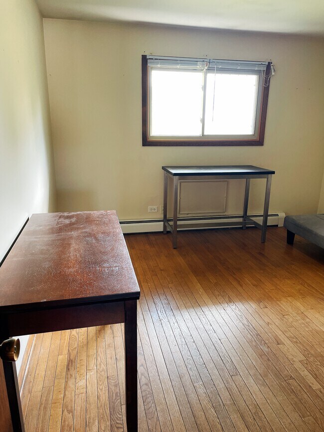 Photo - 826 N Milwaukee Ave Unit D2