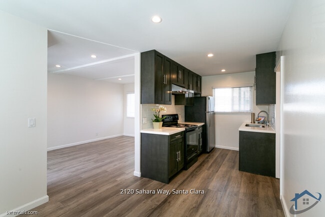 Photo - 2120 Sahara Way Unidad 3