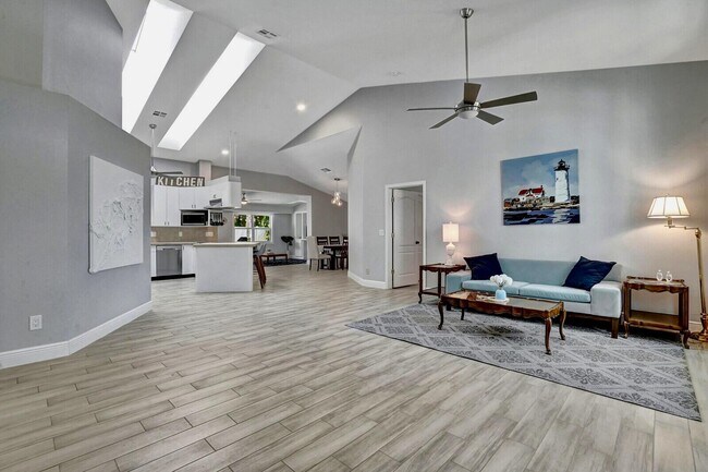 Photo - 1212 Mulberry Pl