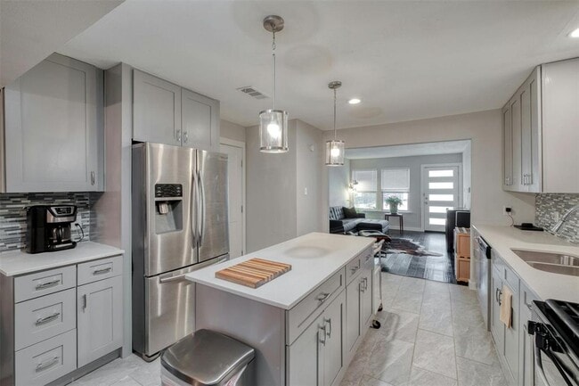 Photo - 5502 Burgundy Dr