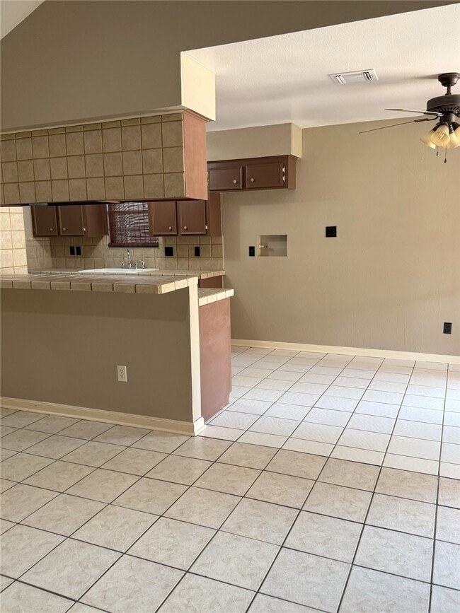 Building Photo - 21430 Park Green Dr Rental