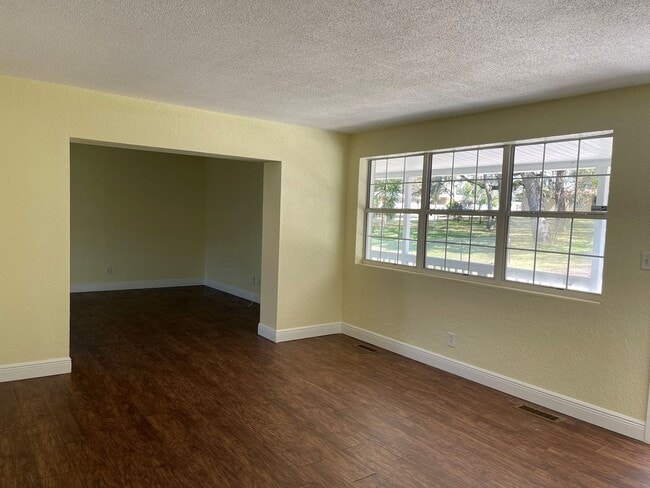 Photo - Great Home in Ormond Beach