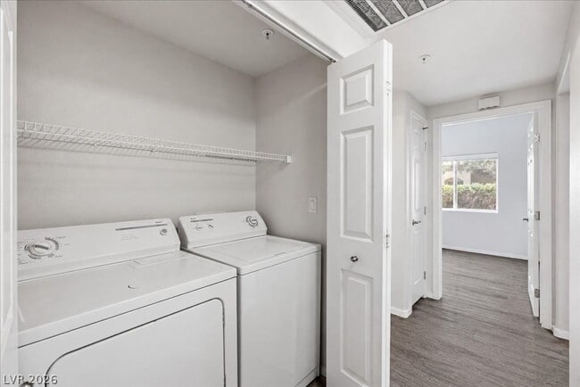 Photo - 2291 W Horizon Ridge Pkwy Unit 5128