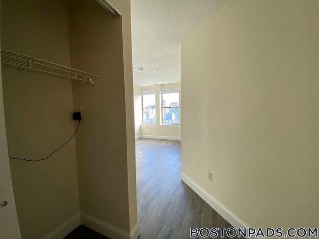 Photo - 1126 Boylston St Unit 604
