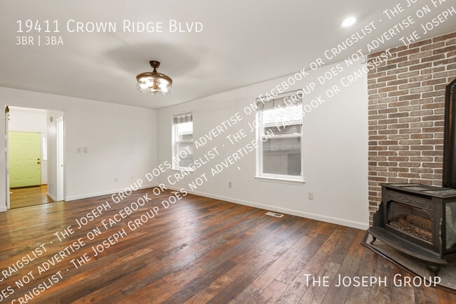 Photo - 19411 Crown Ridge Blvd