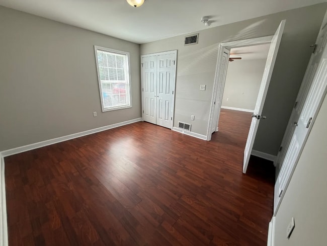 Photo - Legacy Place Apartments