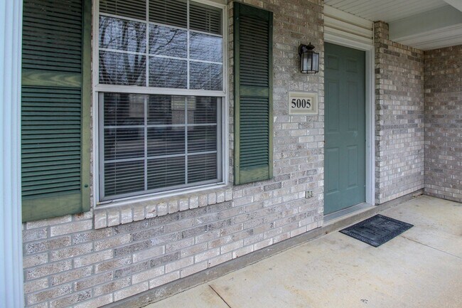 Photo - Spacious 4BR/2BA Duplex with 1 Car Garage & Washer/Dryer Included!