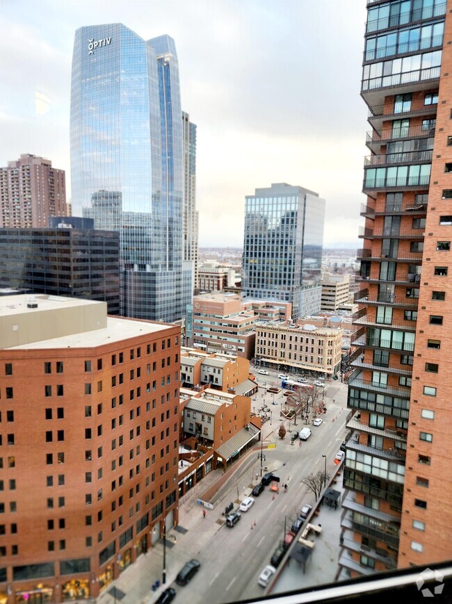 Building Photo - 1625 Larimer St Rental