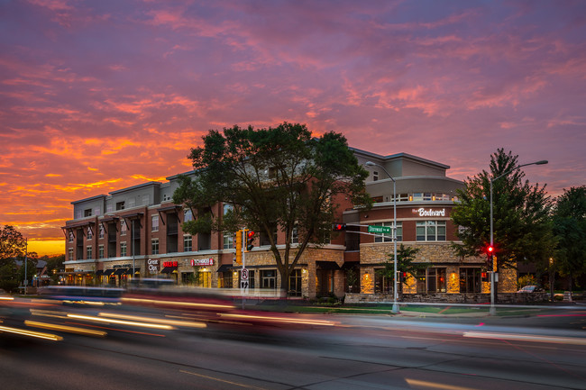 Building Photo - The Boulevard Apartments