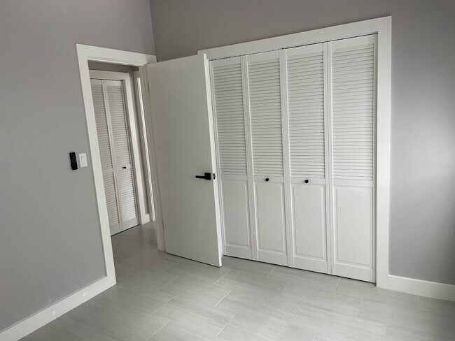 Photo - 1400 SW 27th Ave Unit 101