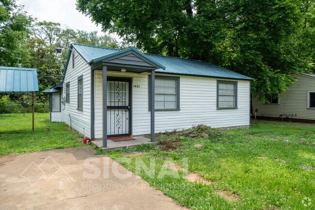 Building Photo - 1421 Rayfield Dr Rental