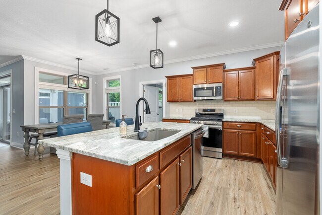 Photo - 243 Parkgate Ct