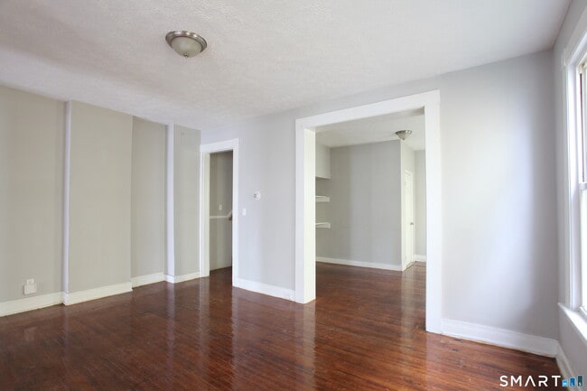 Photo - 36 Cassius St