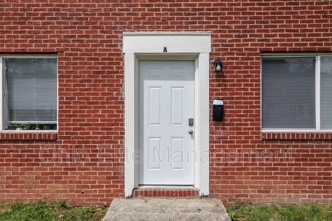 Photo - 429 Barnett Rd