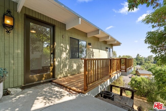 Photo - 4950 Marmol Dr