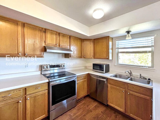 Photo - 3939 Smoke Tree Dr