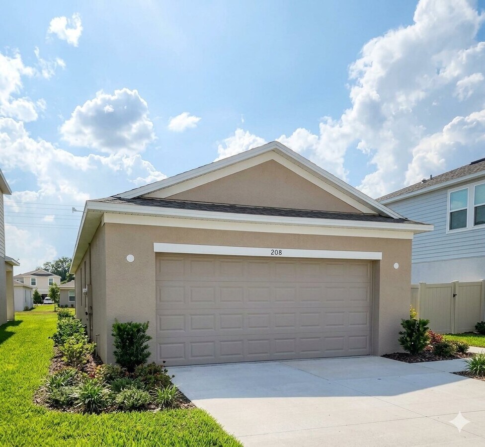 Photo - 208 Acorn Rd