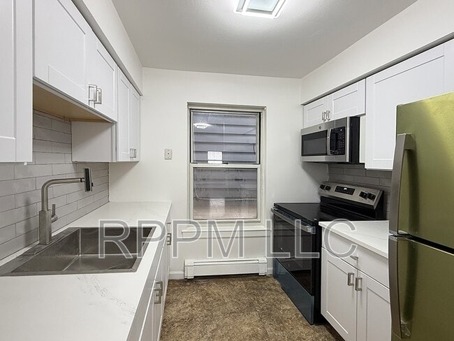 Photo - 19 Van Rensselear St Unit 2