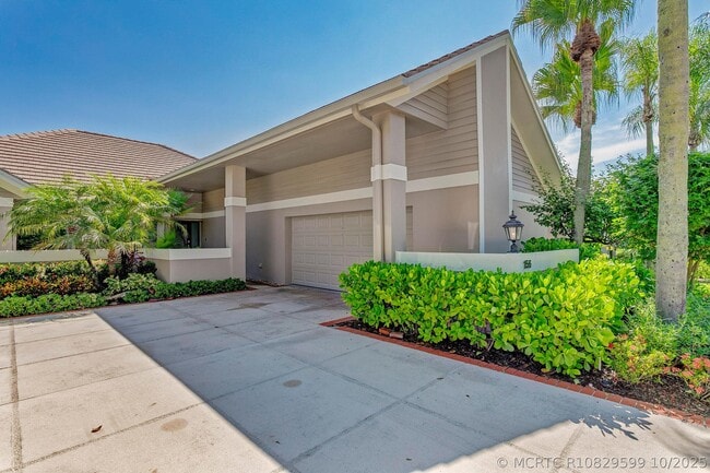 Photo - 156 Coventry Pl