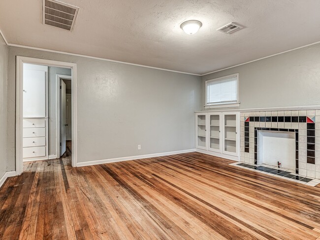 Photo - Cute Remodeled Bungalow in the heart of OKC!