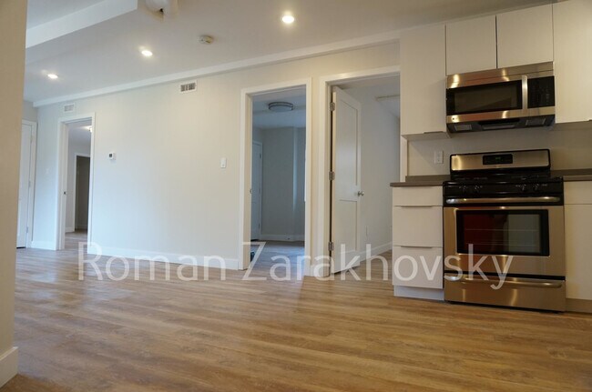 Photo - 23 Webster Ave Unidad 107