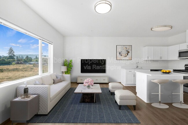 4th St Apartments
