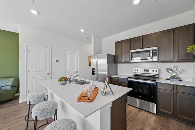 Photo - 6922 Vining Dr