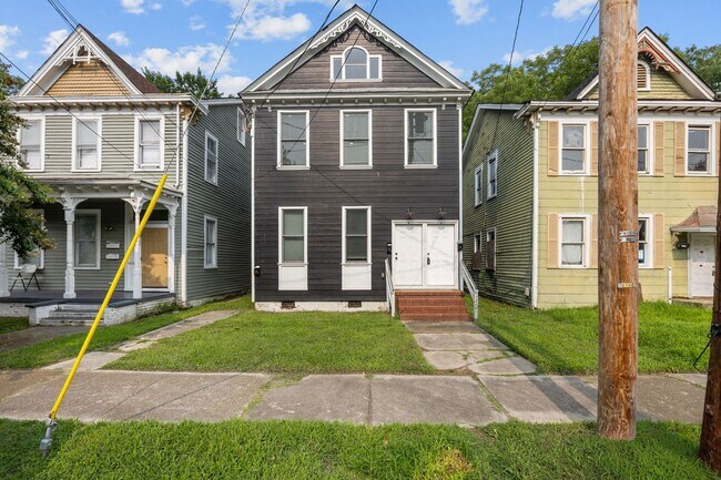 Building Photo - 126 Linden Ave Unit # 3