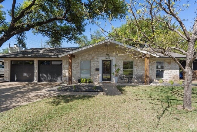 Building Photo - 3306 Whiteway Dr Rental
