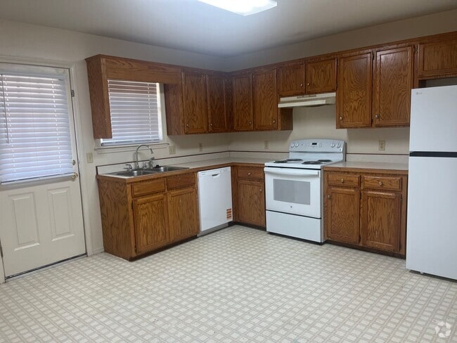 Building Photo - George Townsend Unit 1615 S Erie Ave #C Rental