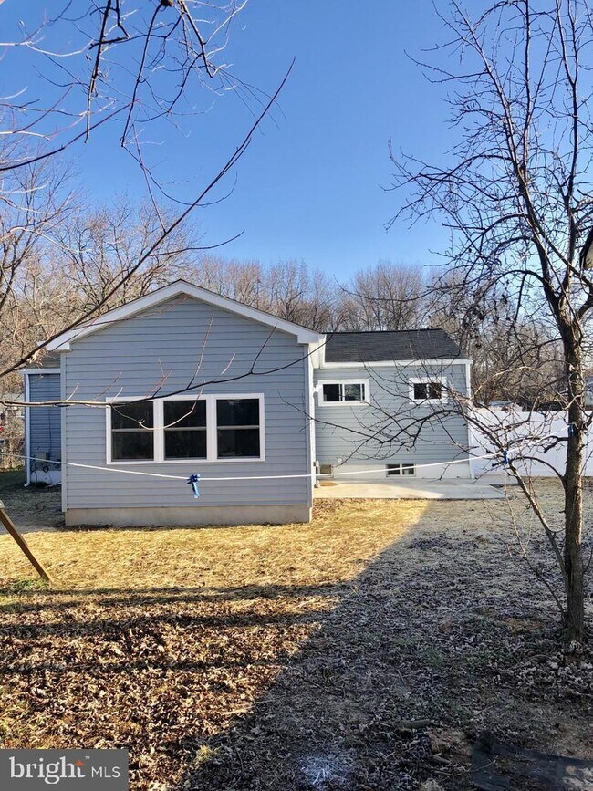 Photo - 7896 Cheverly Ln