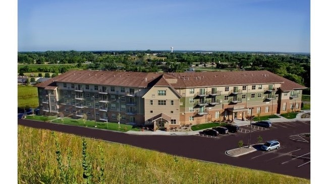 Brentwood Court - Brentwood Court Apartments - 55+ Community