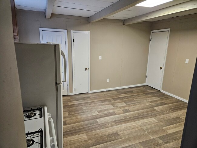 Photo - 308 Campbell St Unit #3 Studio Apartment