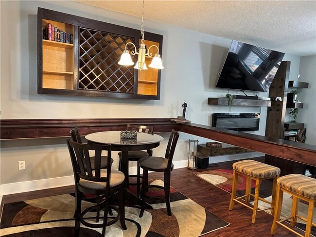 Photo - 1613 Bayrose Cir