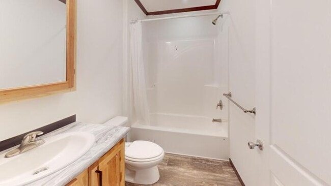 Photo - 133 Northwest Dr