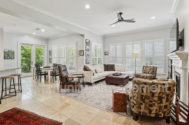 Photo - 990 Stanford Ave Unit Apt 222