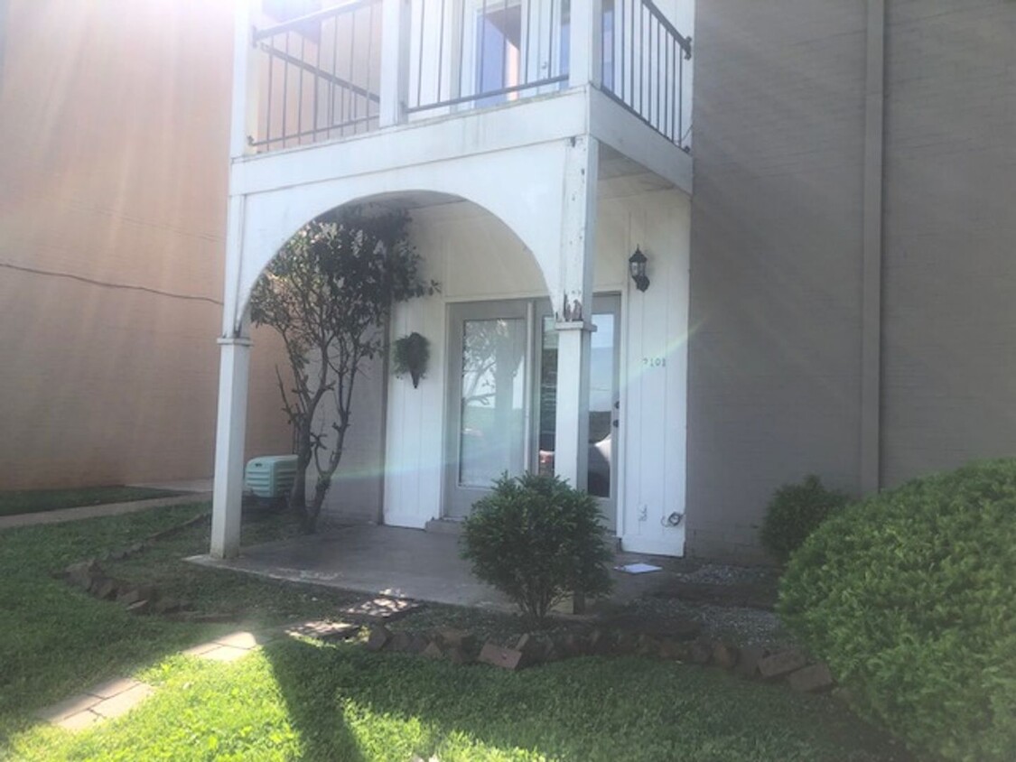 Photo - 5709 Lyons View Pike, Knoxville TN  37919