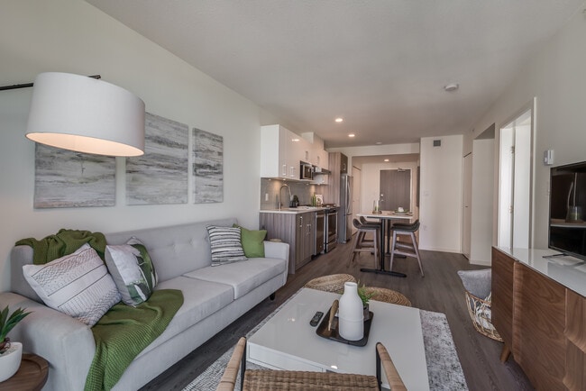 Photo - Aqua at Plaza 88